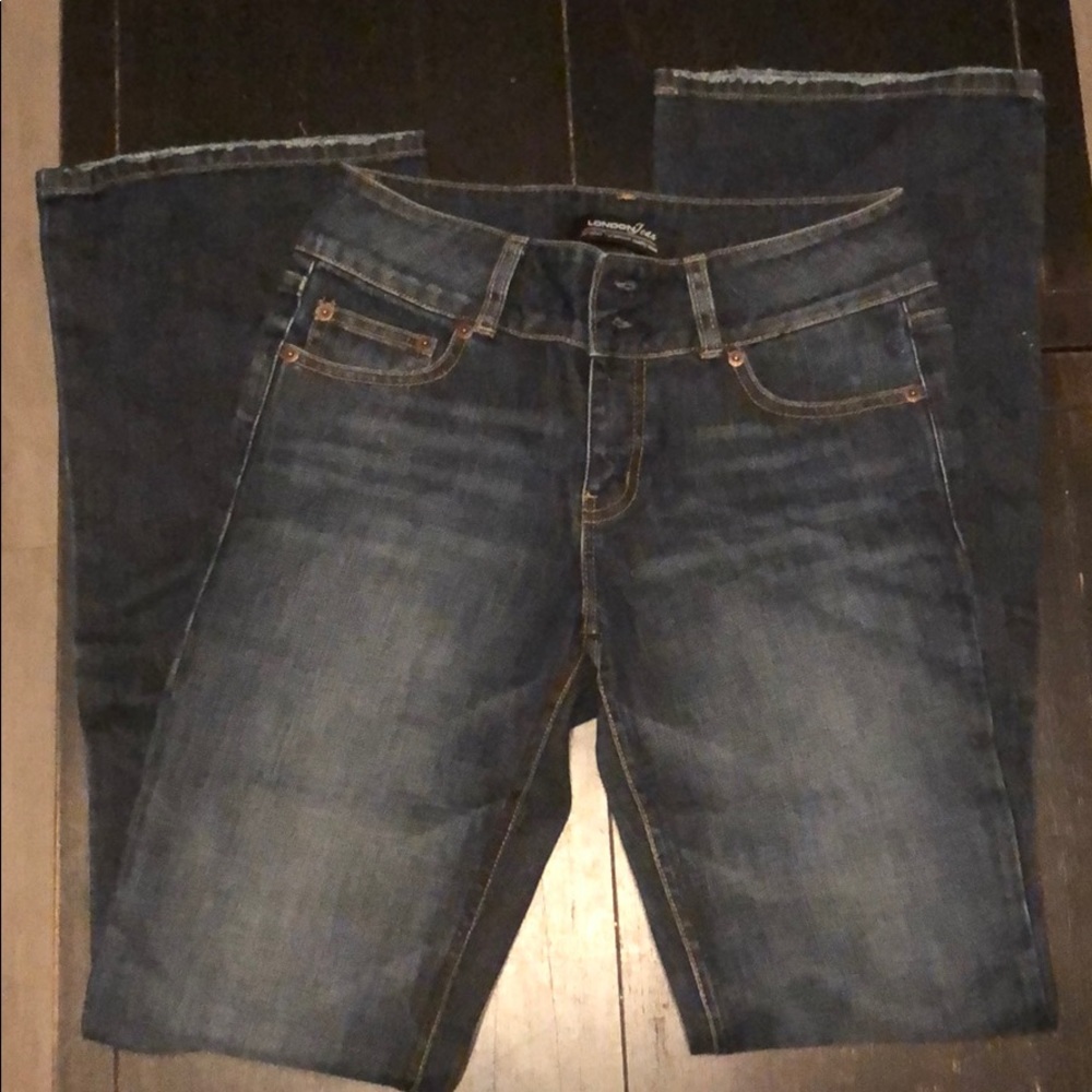 London Jeans by Victoria’s Secret size 4 tall